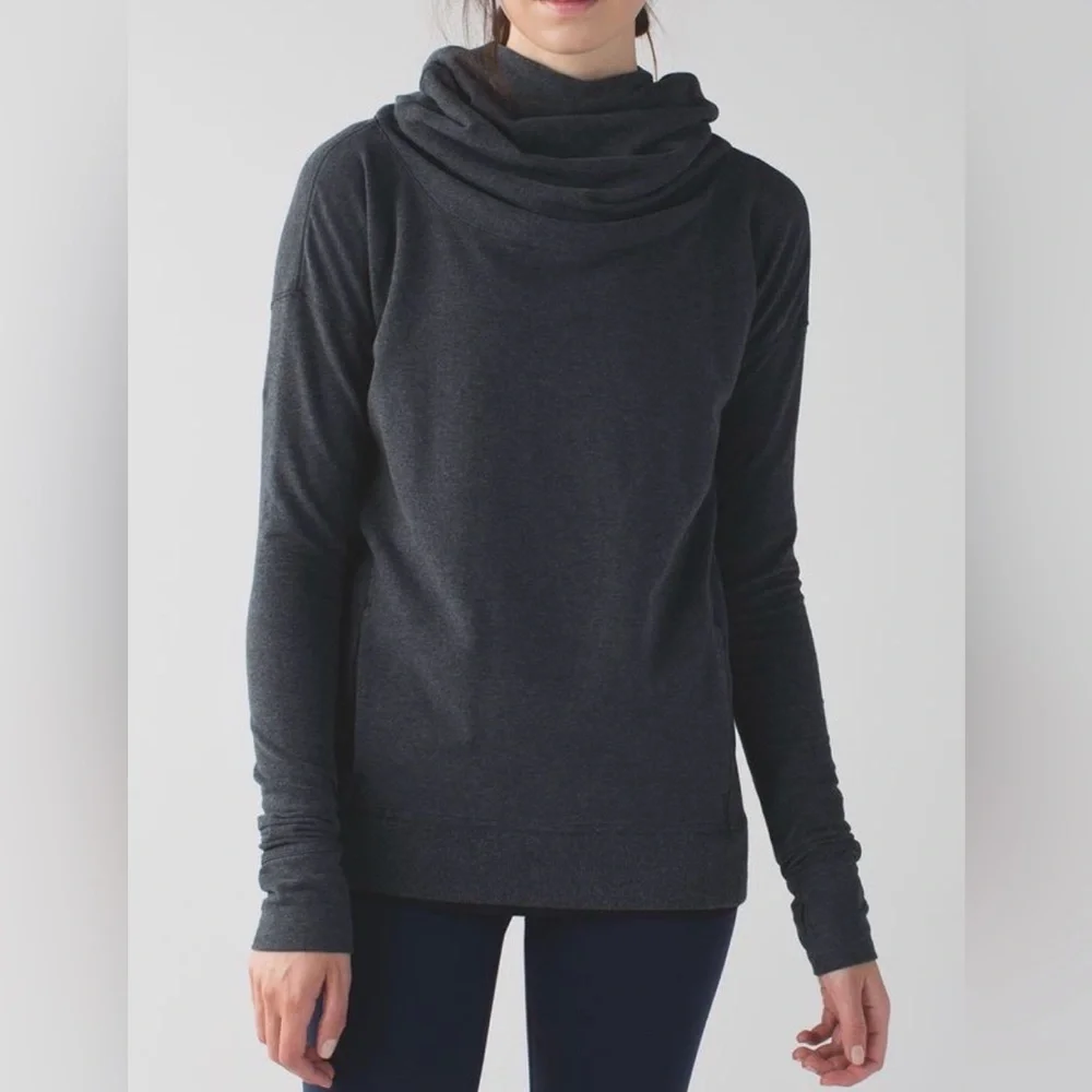 Lululemon Stress Less Funnel Hoodie Grey Thumbhole Sweatshirt Size 10